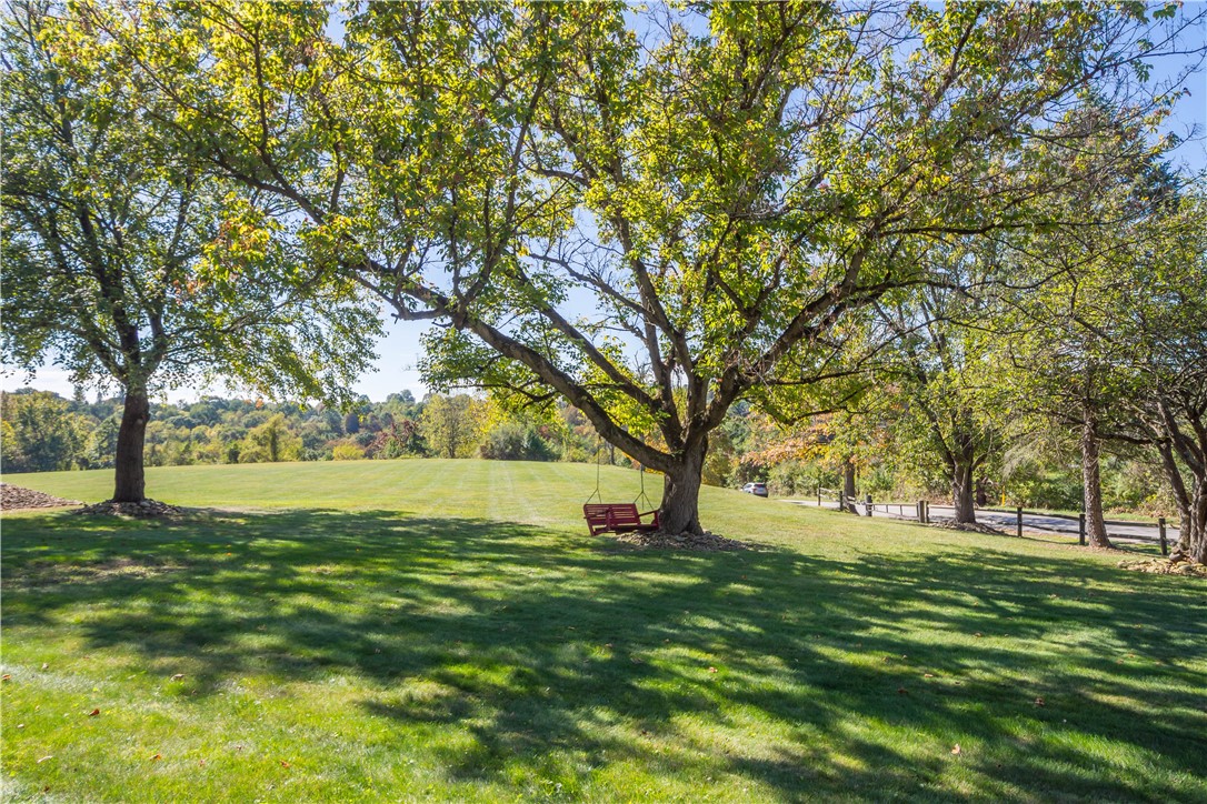 Jefferson Hills, Pennsylvania 15025, United States, 4 Bedrooms Bedrooms, ,4 BathroomsBathrooms,Residential,Active,229113