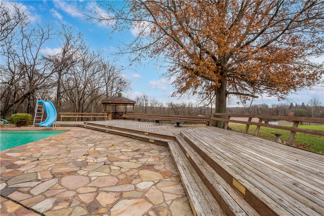 Jefferson Hills, Pennsylvania 15025, United States, 4 Bedrooms Bedrooms, ,4 BathroomsBathrooms,Residential,Active,229113