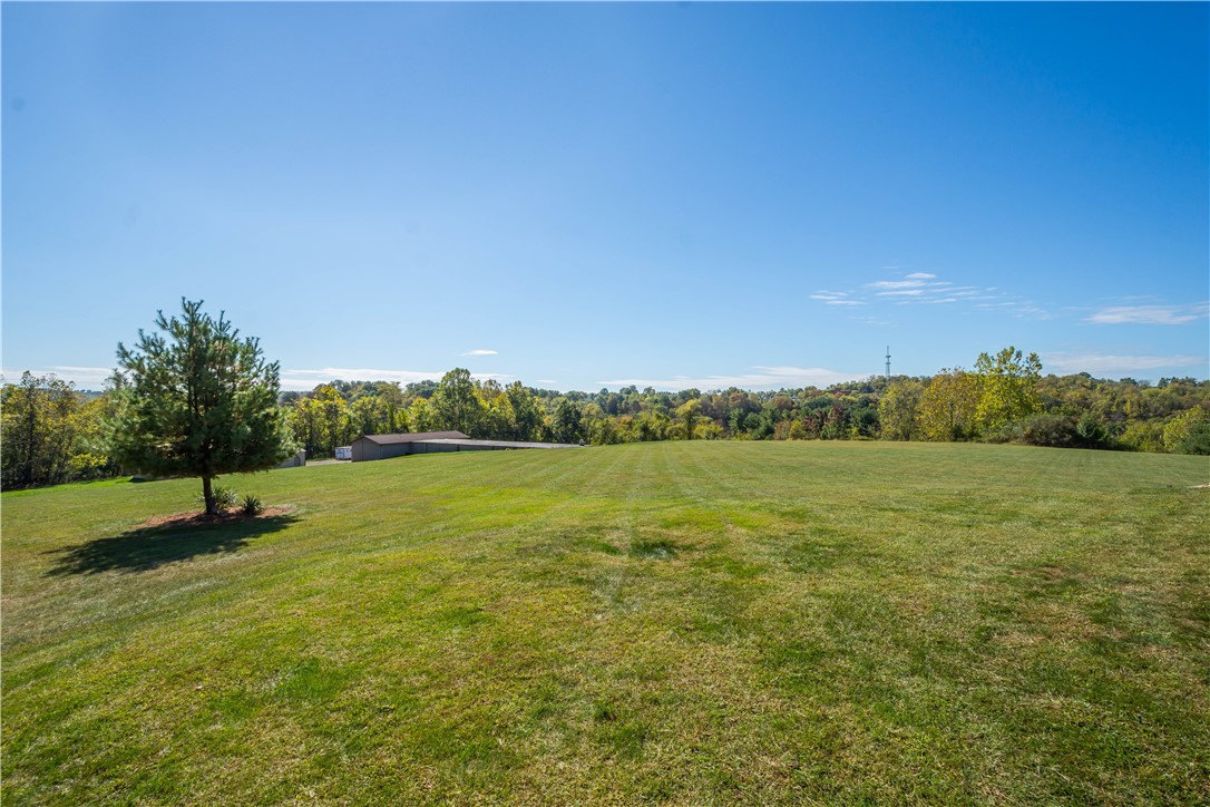 Jefferson Hills, Pennsylvania 15025, United States, 4 Bedrooms Bedrooms, ,4 BathroomsBathrooms,Residential,Active,229113