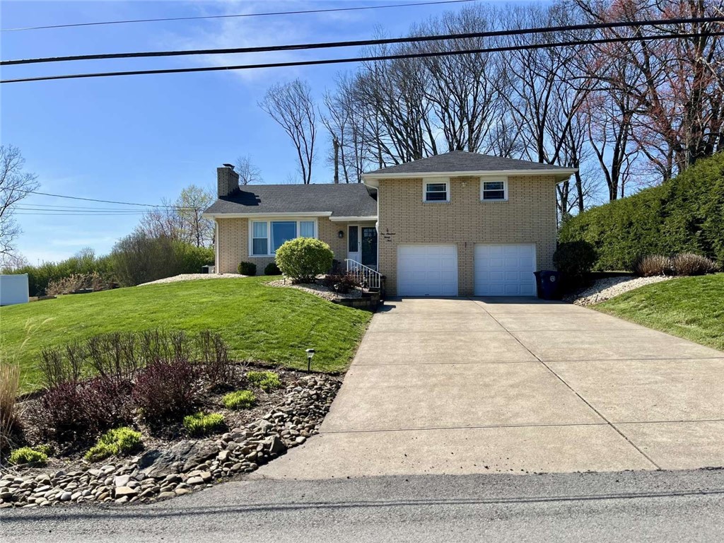 124 Elm Dr