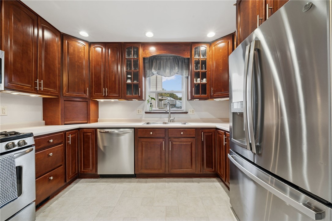 144 Dinwiddie Dr