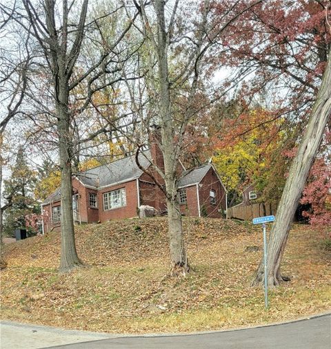 Photo of 109 Lavern St, Pittsburgh, PA 15235 (MLS # 1730994)