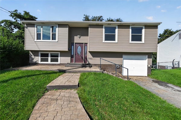 768 ILLINI DR, MONROEVILLE, PA 15146 - Image d80cc732a077da3eb63bdf7f941d22df/1442519371