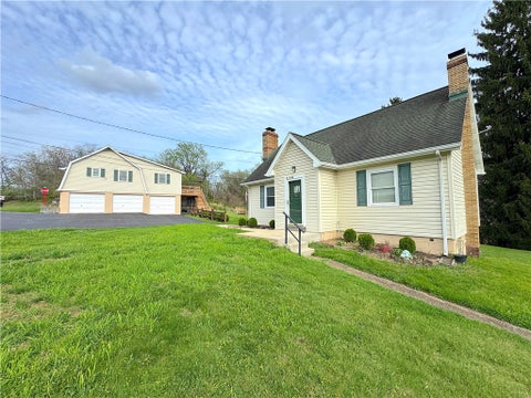 Homes For Sale - 7 W Pine Street<br/> Delmont, PA 15626