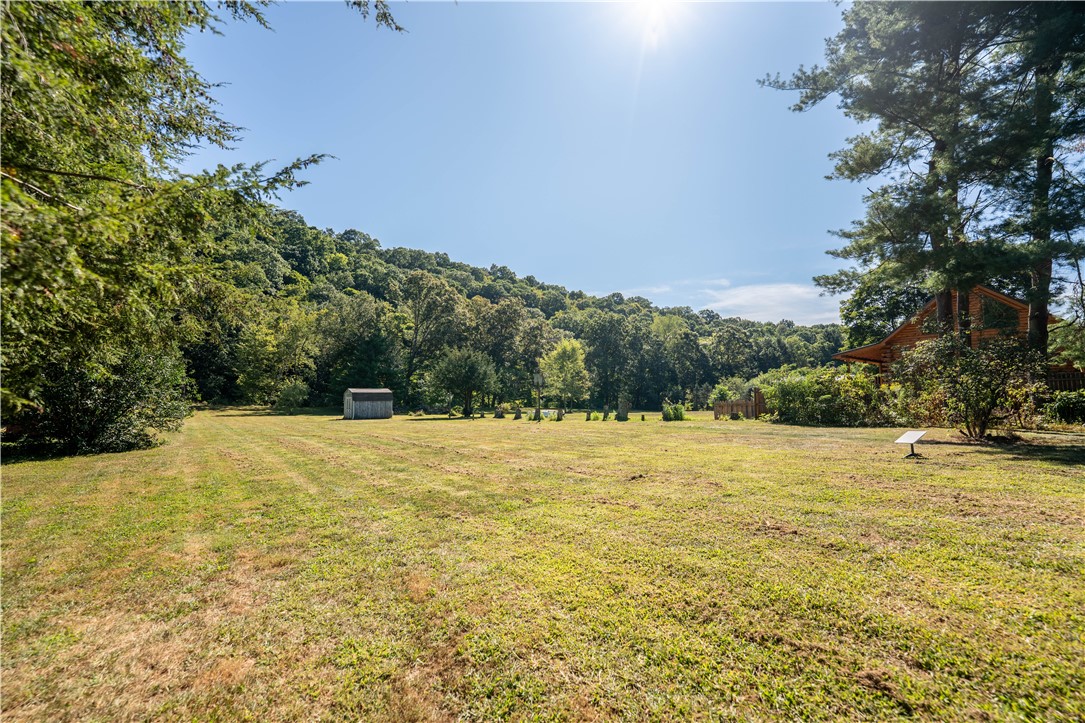 125 Hillvue Ln