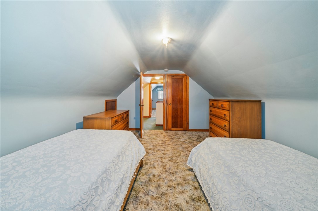 2409 Poinsettia Dr Dr, White Oak, Pennsylvania image 25