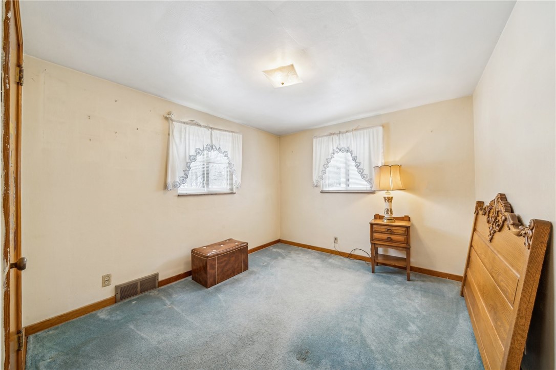 2409 Poinsettia Dr Dr, White Oak, Pennsylvania image 20