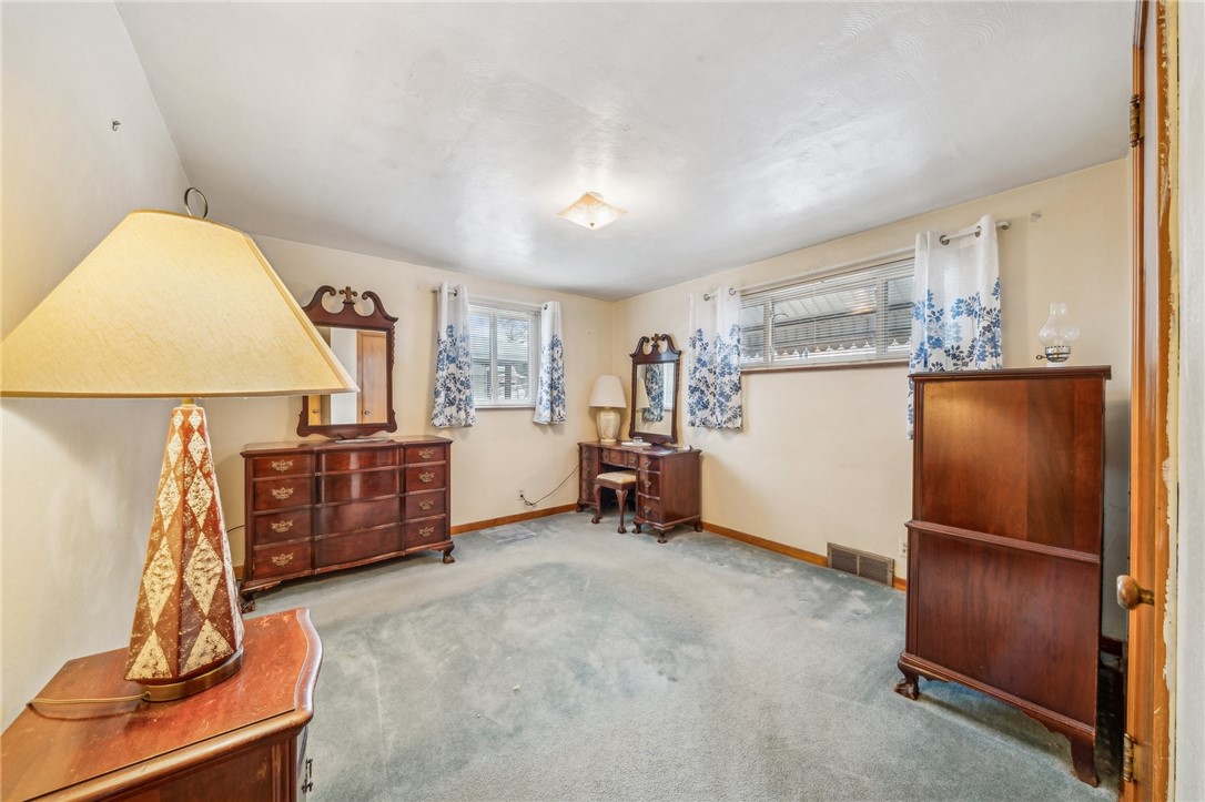 2409 Poinsettia Dr Dr, White Oak, Pennsylvania image 17