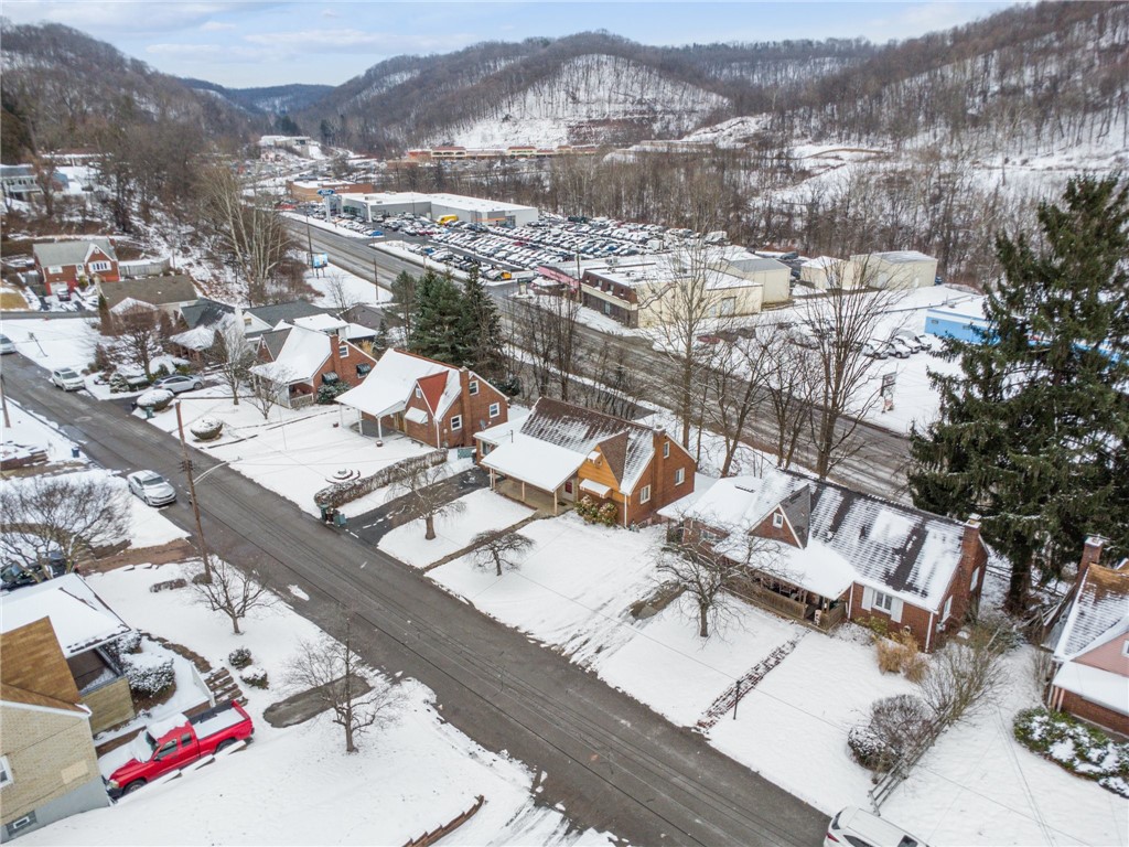 2409 Poinsettia Dr Dr, White Oak, Pennsylvania image 30