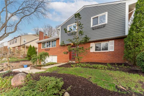 Photo for 208 Vee Lynn Drive