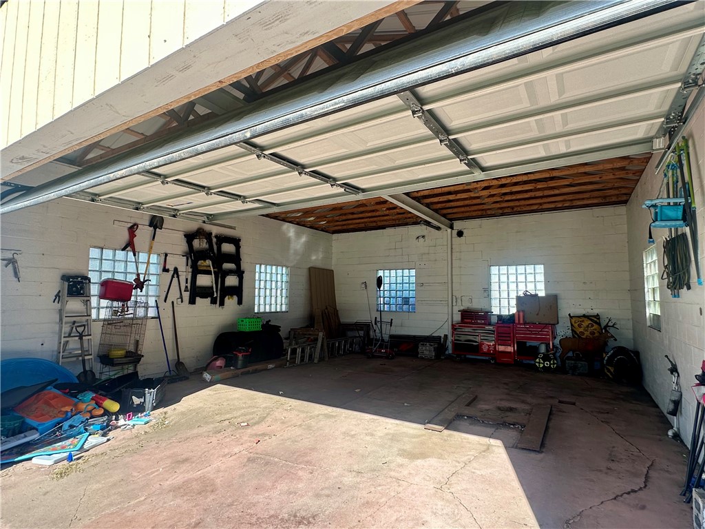 Pulaski Twp - Bea, Pennsylvania 15066, United States, 4 Bedrooms Bedrooms, ,2 BathroomsBathrooms,Residential,Active,37914