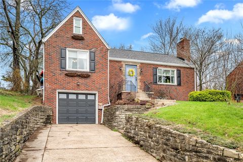 Photo of 410 Bower Hill Rd, Pittsburgh, PA 15228 (MLS # 1746822)