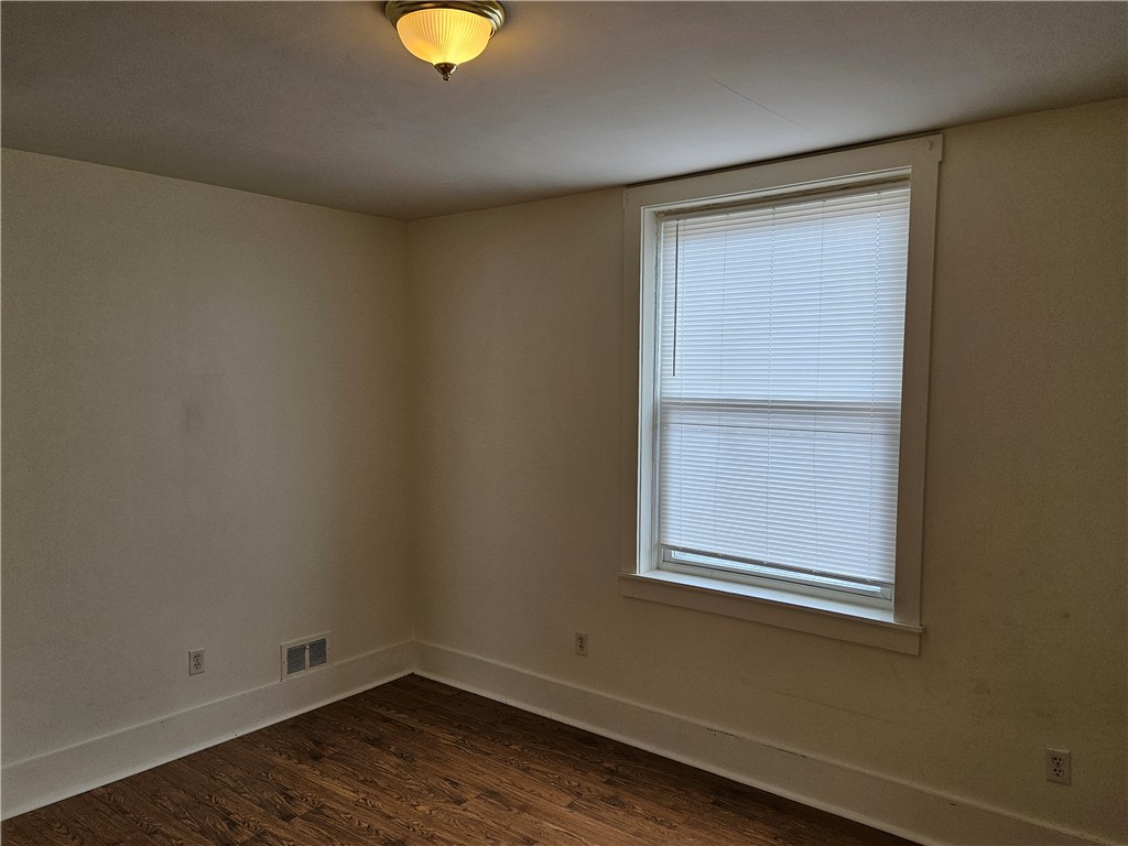 N Braddock, Pennsylvania 15104, United States, 2 Bedrooms Bedrooms, ,1 BathroomBathrooms,Residential,Active,34916