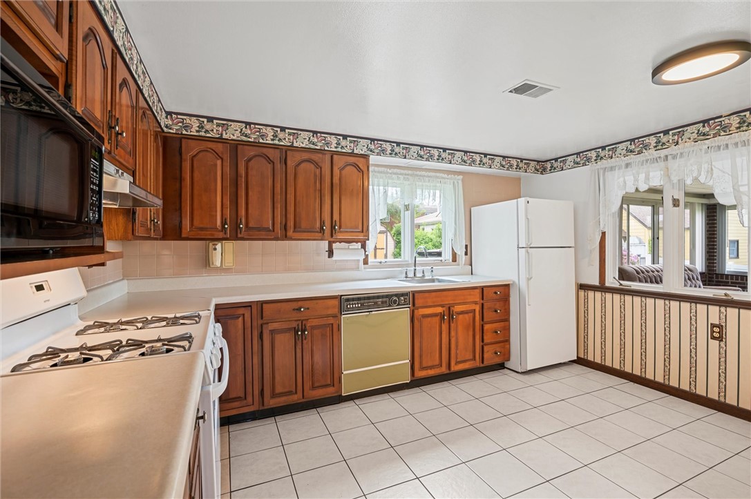 2750 Ohio St St, Bethel Park, Pennsylvania image 5
