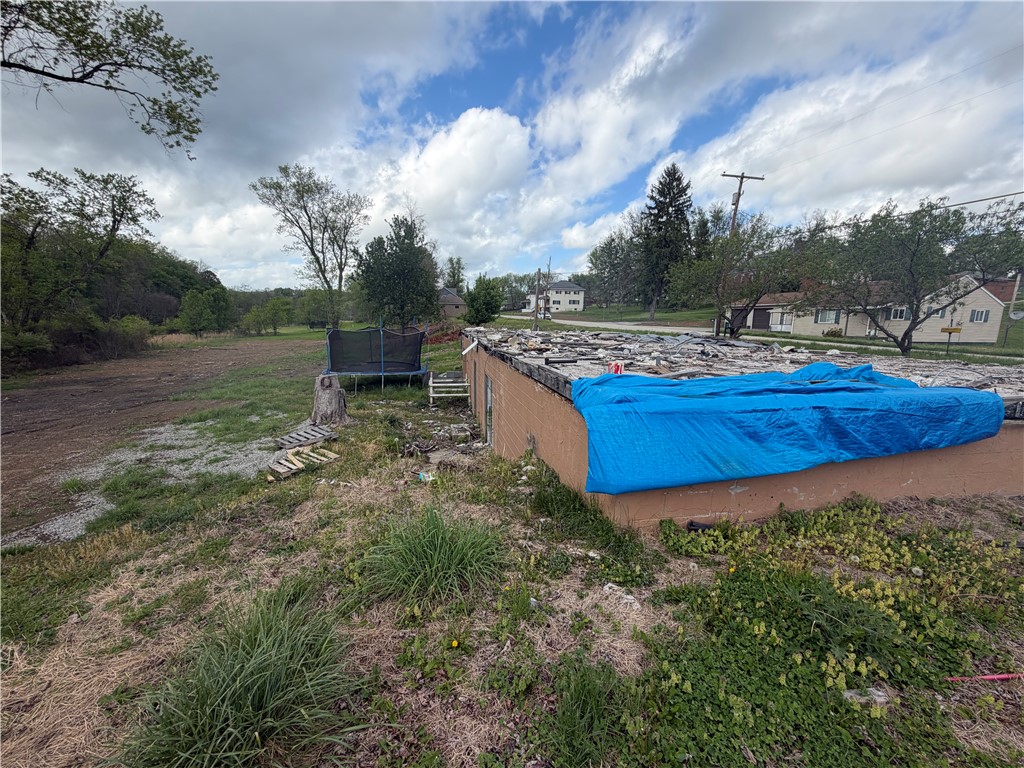 269 Thompson Rd