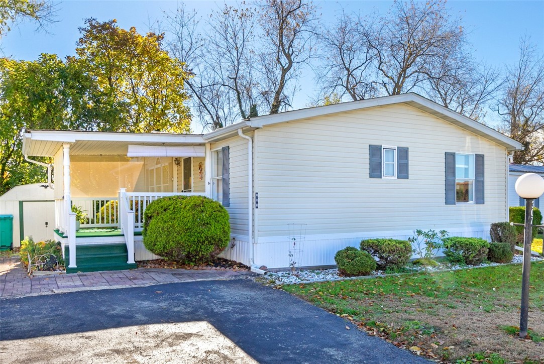 Mt Pleasant Twp, Pennsylvania 15666, United States, 3 Bedrooms Bedrooms, ,2 BathroomsBathrooms,Residential,Active,241004