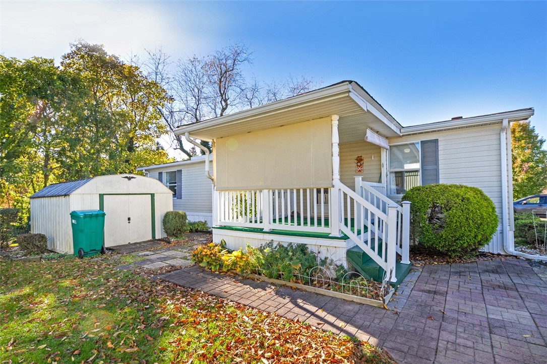 Mt Pleasant Twp, Pennsylvania 15666, United States, 3 Bedrooms Bedrooms, ,2 BathroomsBathrooms,Residential,Active,241004