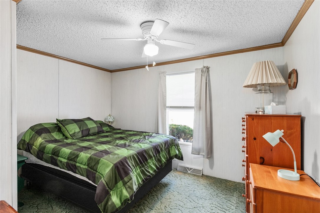 Mt Pleasant Twp, Pennsylvania 15666, United States, 3 Bedrooms Bedrooms, ,2 BathroomsBathrooms,Residential,Active,241004