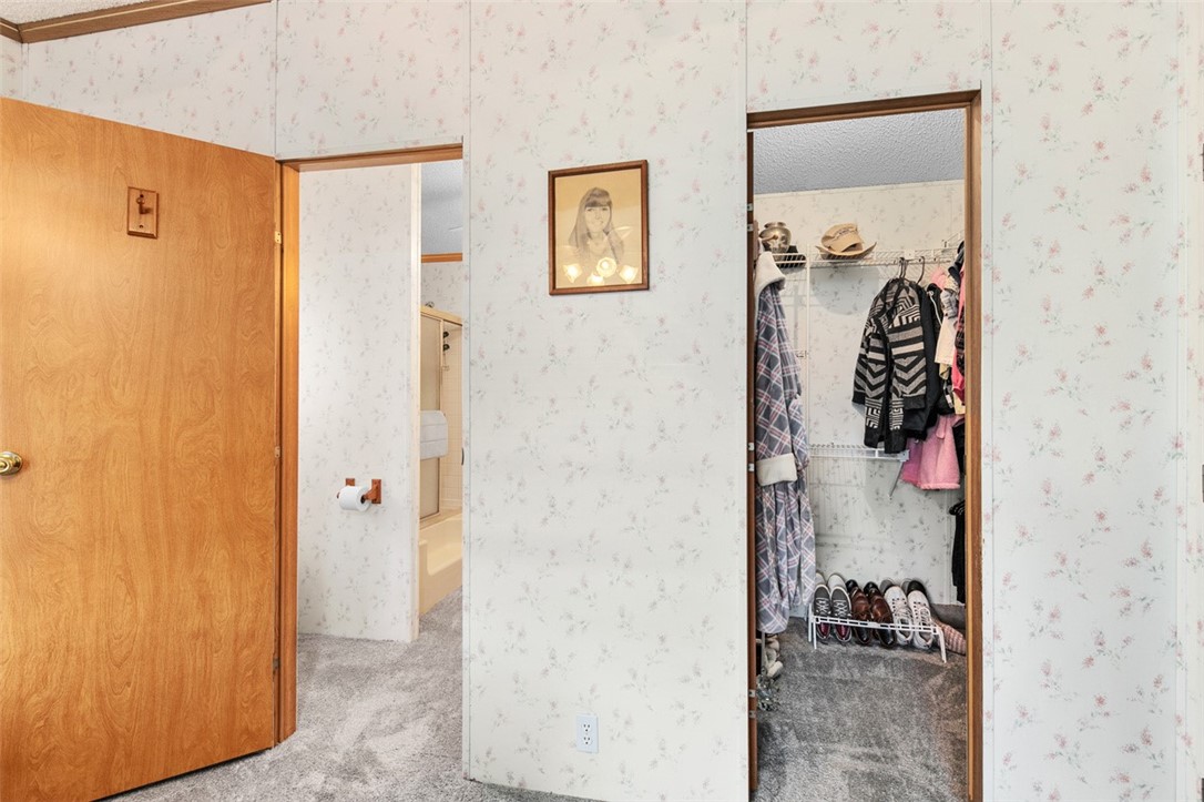 Mt Pleasant Twp, Pennsylvania 15666, United States, 3 Bedrooms Bedrooms, ,2 BathroomsBathrooms,Residential,Active,241004