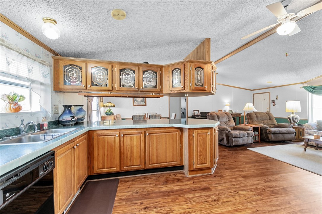 Mt Pleasant Twp, Pennsylvania 15666, United States, 3 Bedrooms Bedrooms, ,2 BathroomsBathrooms,Residential,Active,241004