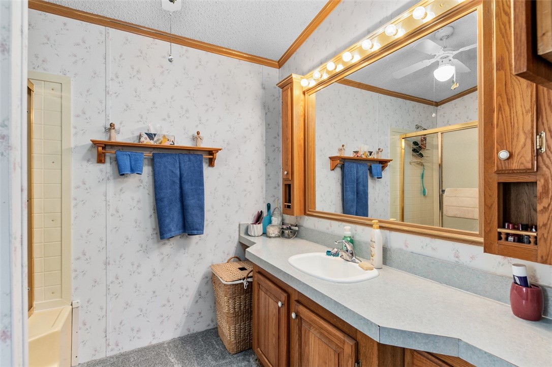 Mt Pleasant Twp, Pennsylvania 15666, United States, 3 Bedrooms Bedrooms, ,2 BathroomsBathrooms,Residential,Active,241004