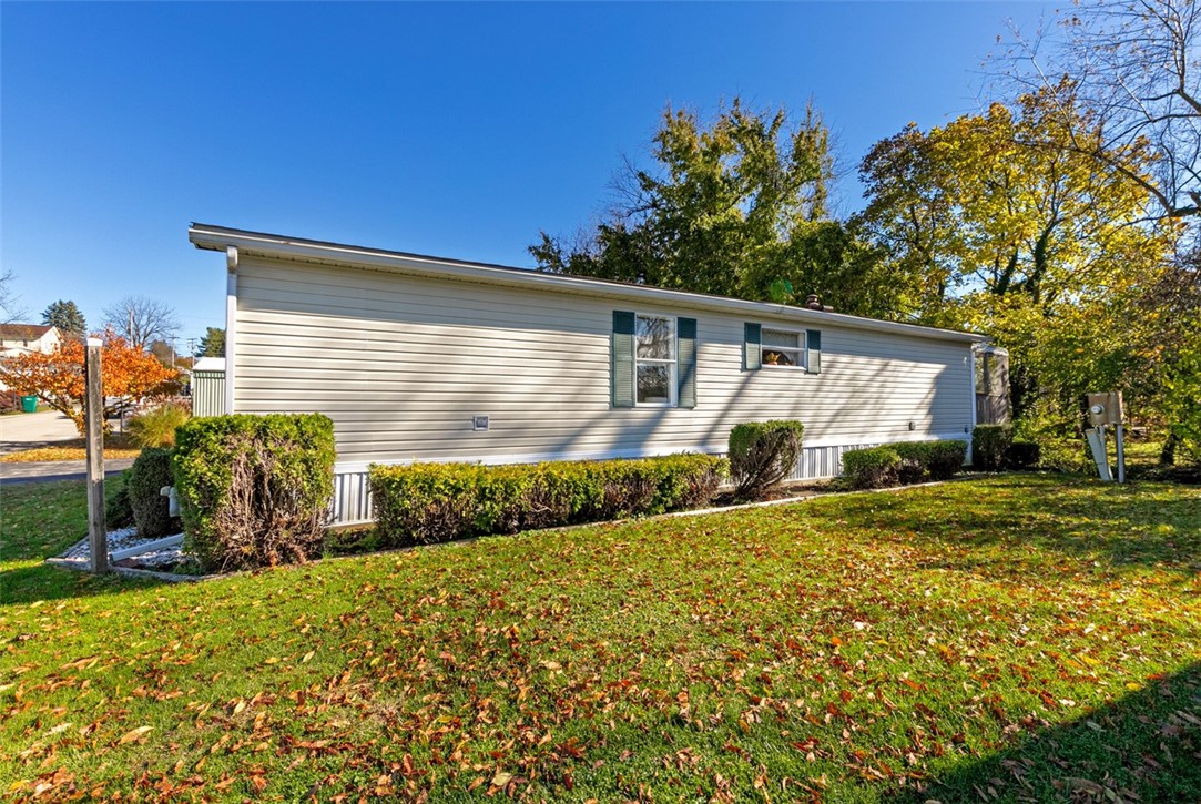 Mt Pleasant Twp, Pennsylvania 15666, United States, 3 Bedrooms Bedrooms, ,2 BathroomsBathrooms,Residential,Active,241004