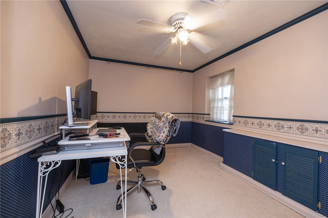 Ross Twp, Pennsylvania 15237, United States, 5 Bedrooms Bedrooms, ,3 BathroomsBathrooms,Residential,Active,190724