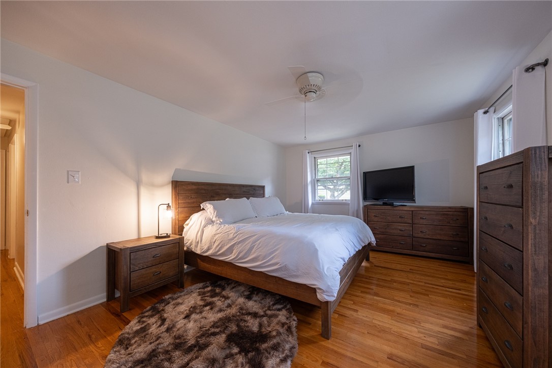 Ross Twp, Pennsylvania 15237, United States, 5 Bedrooms Bedrooms, ,3 BathroomsBathrooms,Residential,Active,190724