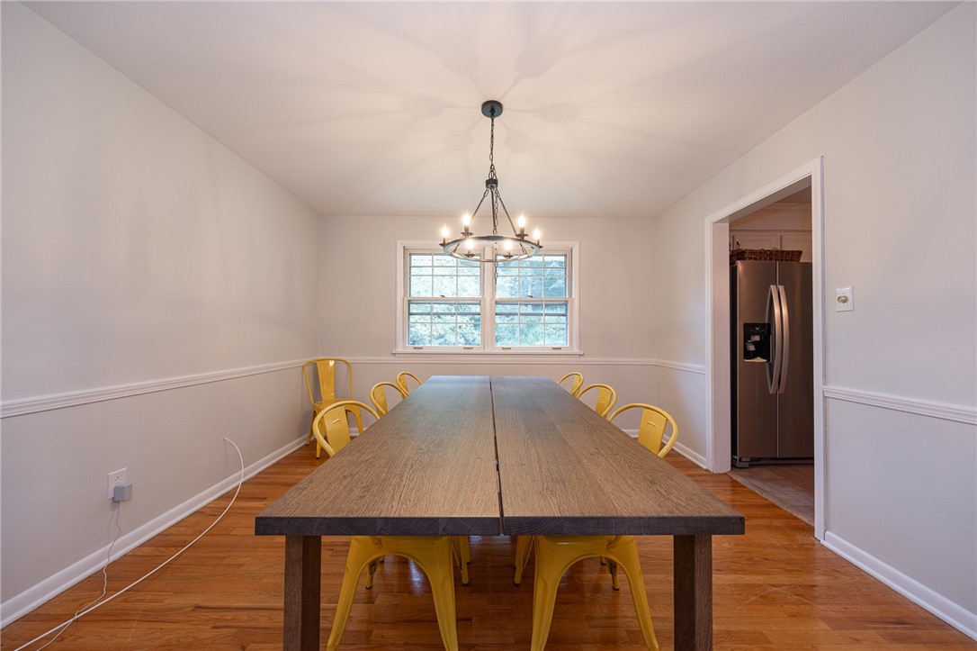 Ross Twp, Pennsylvania 15237, United States, 5 Bedrooms Bedrooms, ,3 BathroomsBathrooms,Residential,Active,190724