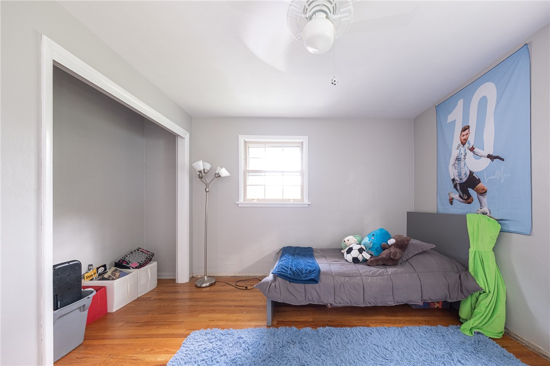 Ross Twp, Pennsylvania 15237, United States, 5 Bedrooms Bedrooms, ,3 BathroomsBathrooms,Residential,Active,190724