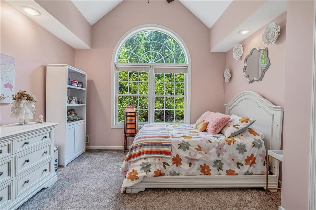 North Strabane, Pennsylvania 15301, United States, 4 Bedrooms Bedrooms, ,4 BathroomsBathrooms,Residential,Active,178051