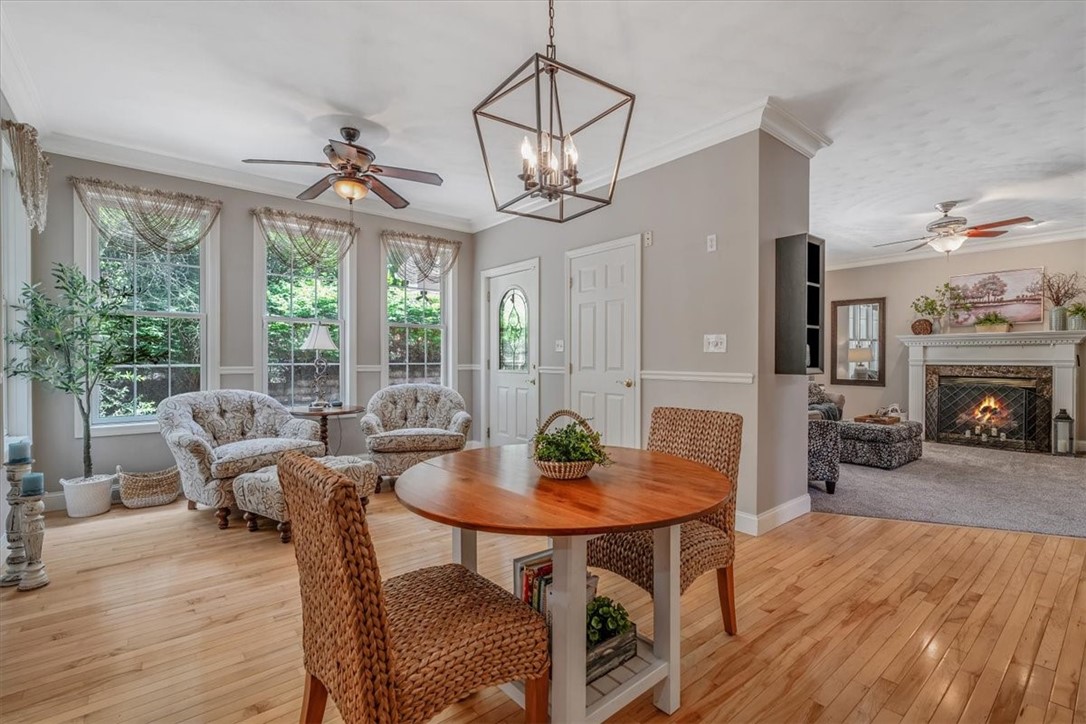 North Strabane, Pennsylvania 15301, United States, 4 Bedrooms Bedrooms, ,4 BathroomsBathrooms,Residential,Active,178051