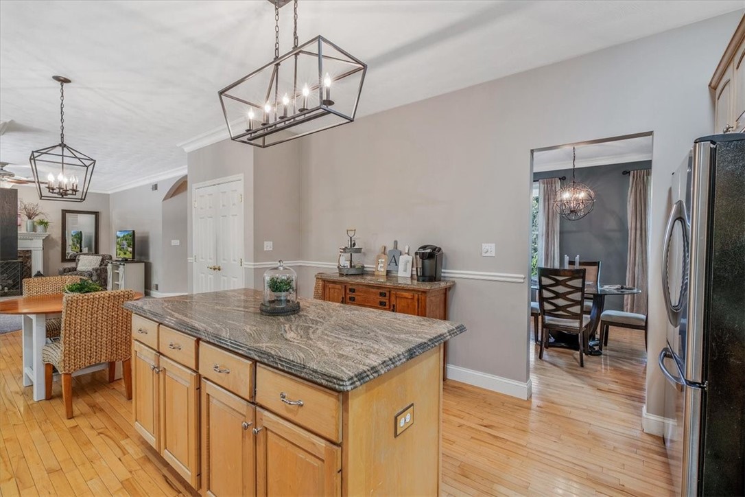 North Strabane, Pennsylvania 15301, United States, 4 Bedrooms Bedrooms, ,4 BathroomsBathrooms,Residential,Active,178051