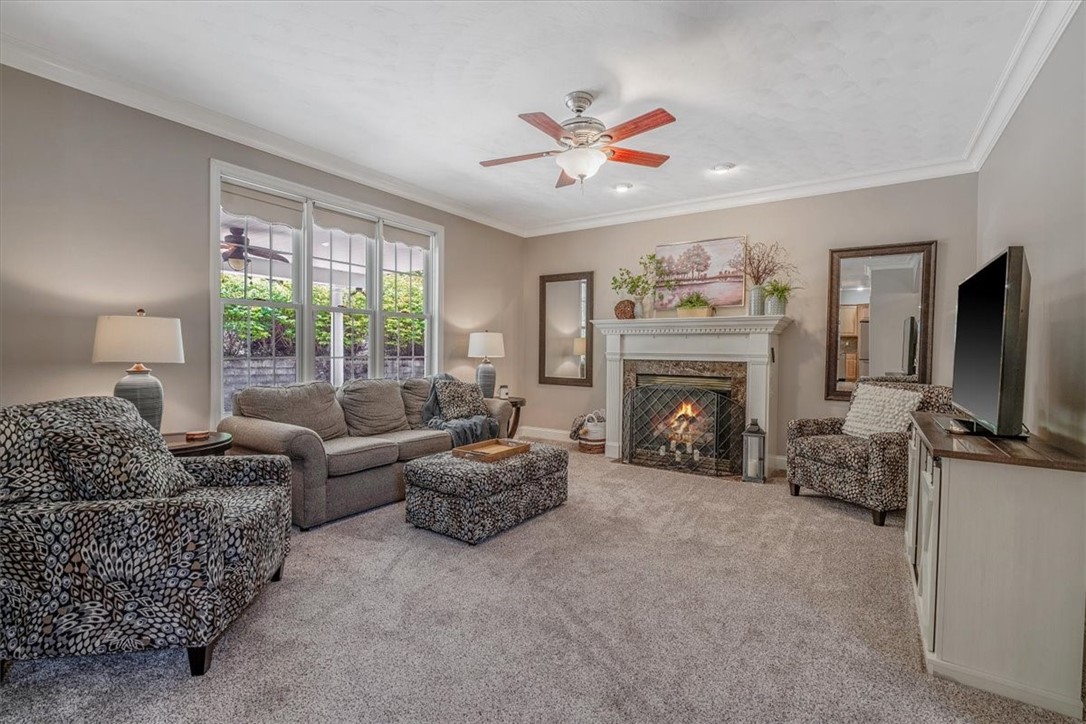 North Strabane, Pennsylvania 15301, United States, 4 Bedrooms Bedrooms, ,4 BathroomsBathrooms,Residential,Active,178051