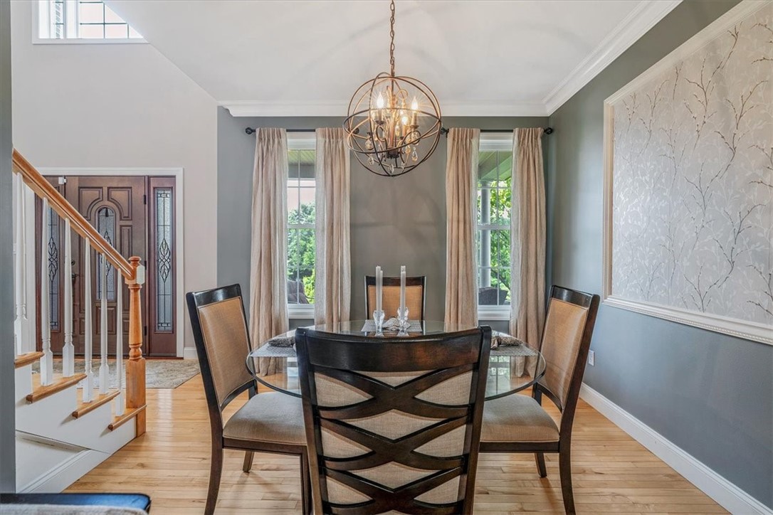 North Strabane, Pennsylvania 15301, United States, 4 Bedrooms Bedrooms, ,4 BathroomsBathrooms,Residential,Active,178051