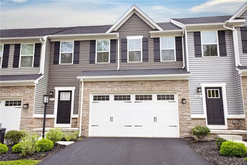 Photo of 471 Dogwood Ln, Mc Donald, PA 15057 (MLS # 1751769)
