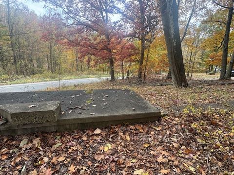 Vacant Land For Sale - 310 Highland Dr<br/> California, PA 15417