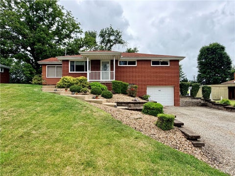 Photo of 62 Observatory St, Manor, PA 15665 (MLS # 1762681)