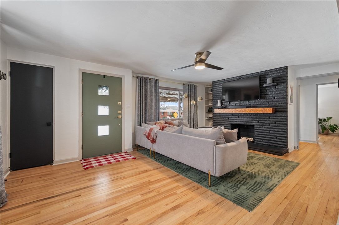 1902 Worcester Drive