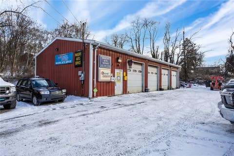 Photo for 273 Moon Clinton Rd