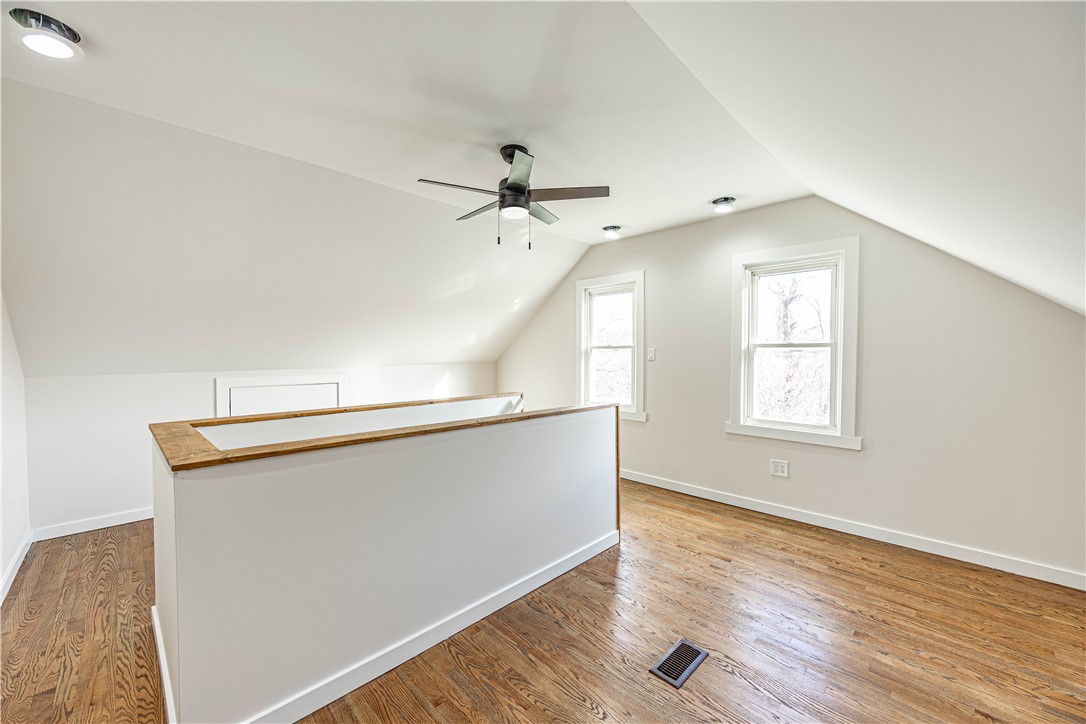 7036 Shannon Rd, Verona, Pennsylvania image 20