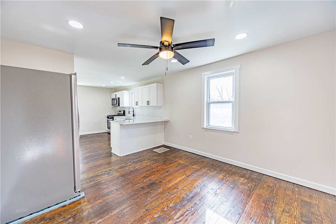 7036 Shannon Rd, Verona, Pennsylvania image 5