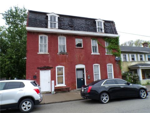 Multifamily For Sale - 207-209 N 2nd St<br/> Westmoreland County, West Newton, PA 15089