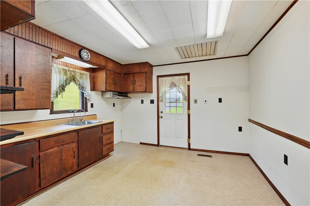254 E Buffalo Church Rd