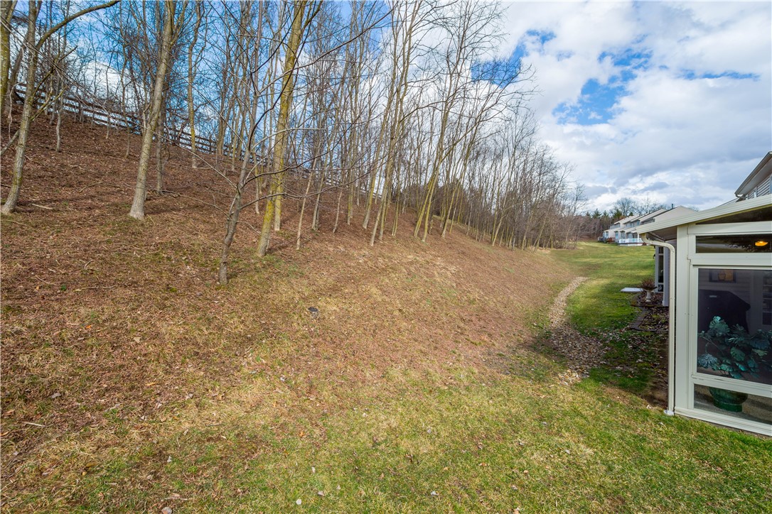 North Strabane, Pennsylvania 15317, United States, 3 Bedrooms Bedrooms, ,3 BathroomsBathrooms,Residential,Active,84507