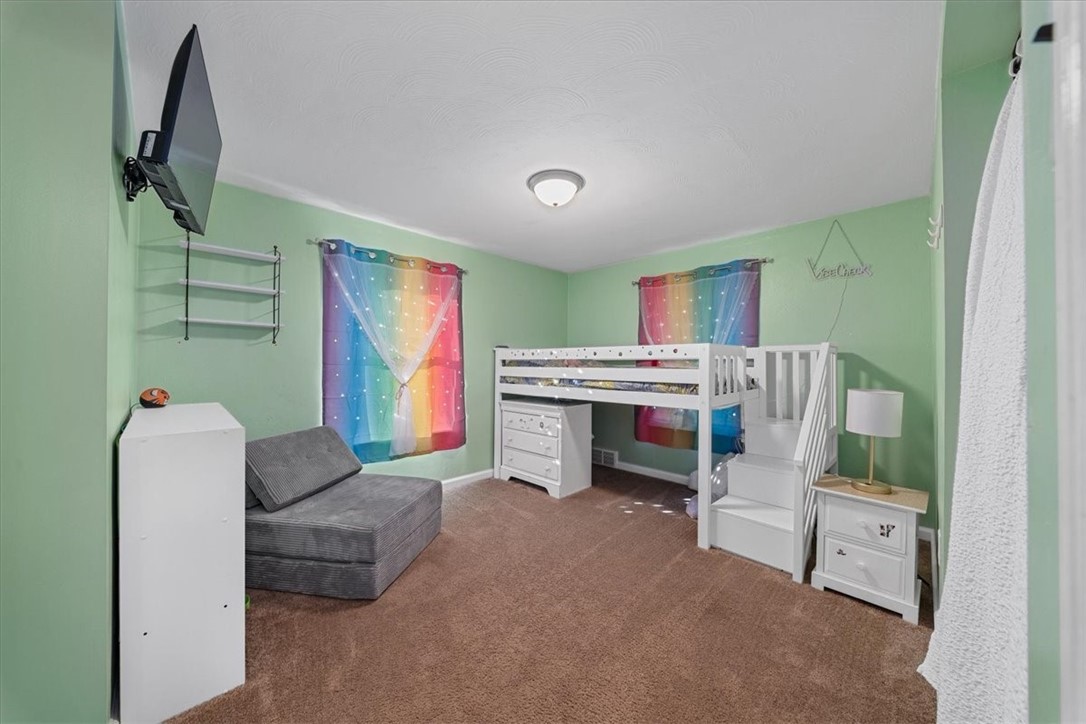 Brighton Twp, Pennsylvania 15009, United States, 2 Bedrooms Bedrooms, ,1 BathroomBathrooms,Residential,Contingent,240241