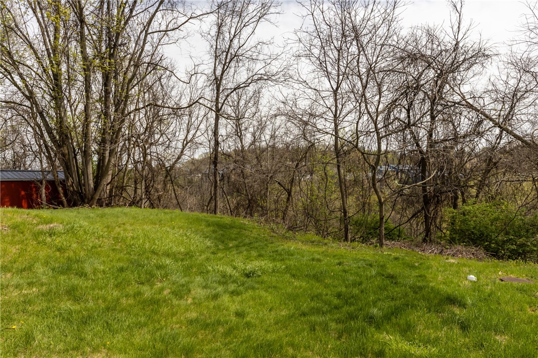 548 Firethorne Dr Dr, Monroeville, Pennsylvania image 3