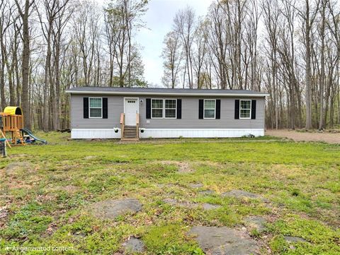 Mobile Home For Sale - 135 Mason Street St<br/> Richland, PA 16374