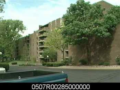 Photo of 201 Grant St #606, Sewickley, PA 15143 (MLS # 1724328)