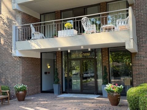 201 Grant St 606 Sewickley PA 15143